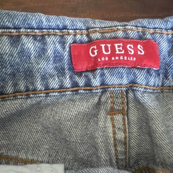GUESS Reda Size 27 Fold Over High Waist Straight Mom Jeans Belted Medium Wash - Picture 9 of 10